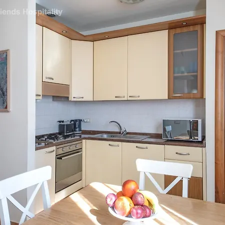 Gatto Errante Апартаменты *